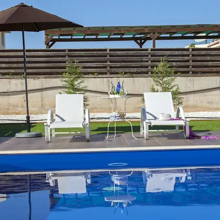 Villa 5 Star With Private Pool, 1482